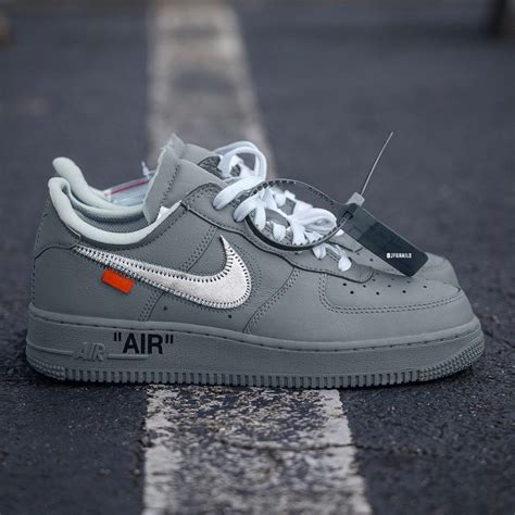 the ghost grey af1.